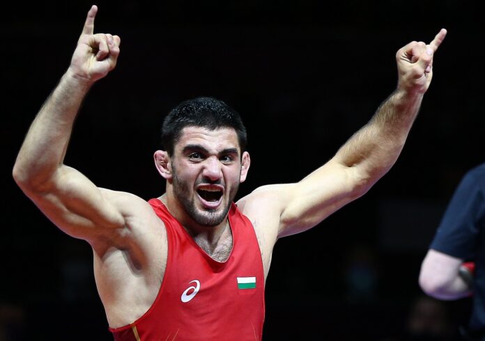 Айк Мнацаканян борба