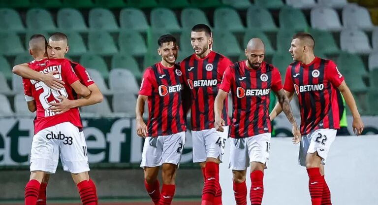 Локомотив София