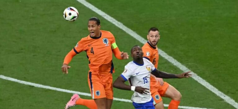 Нидерландия - Франция