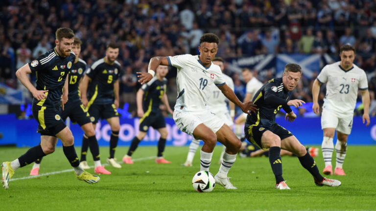 Шотландия - Швейцария